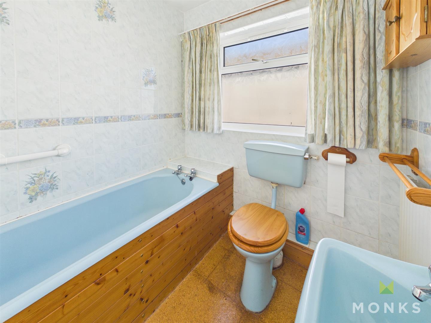 54 Hampton Road, Shropshire, SY11 1SW For Sale